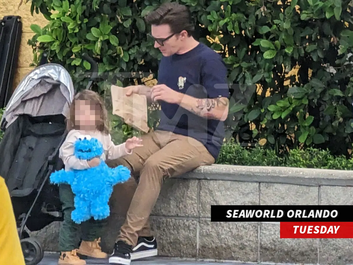 drake bell seaworld orlando